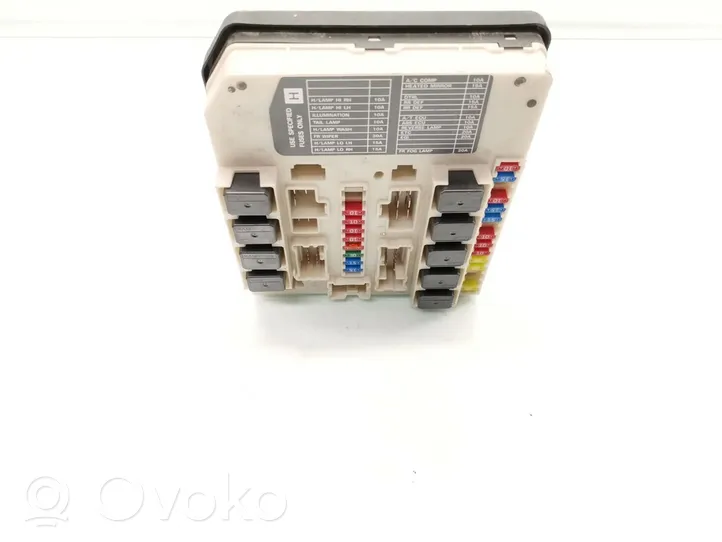 Nissan Navara Fuse module 284B7EB31C