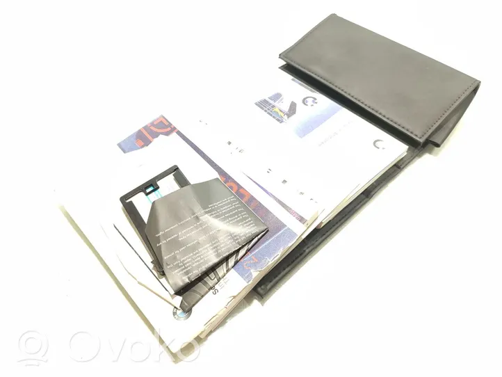 BMW 5 E39 Owners service history hand book 