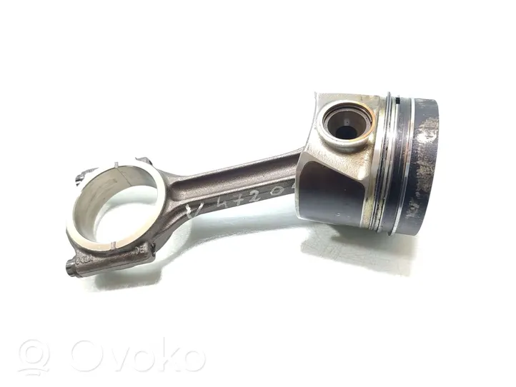 Audi A3 S3 8V Piston with connecting rod CRLC