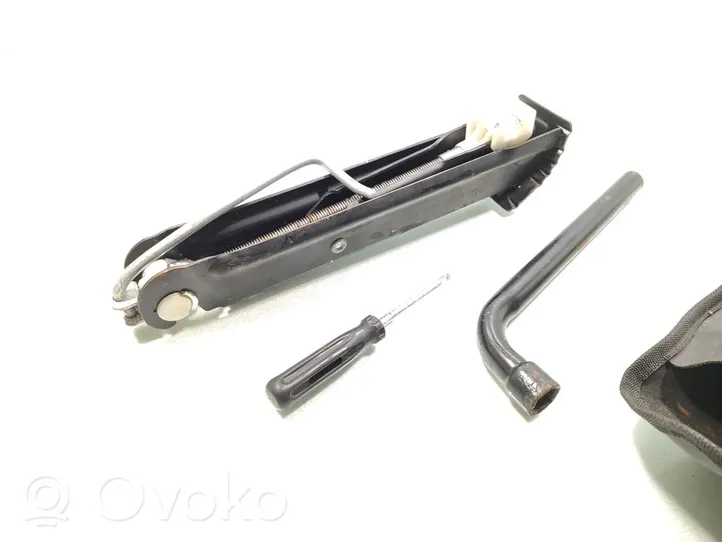 Opel Meriva A Kit d’outils 9191486
