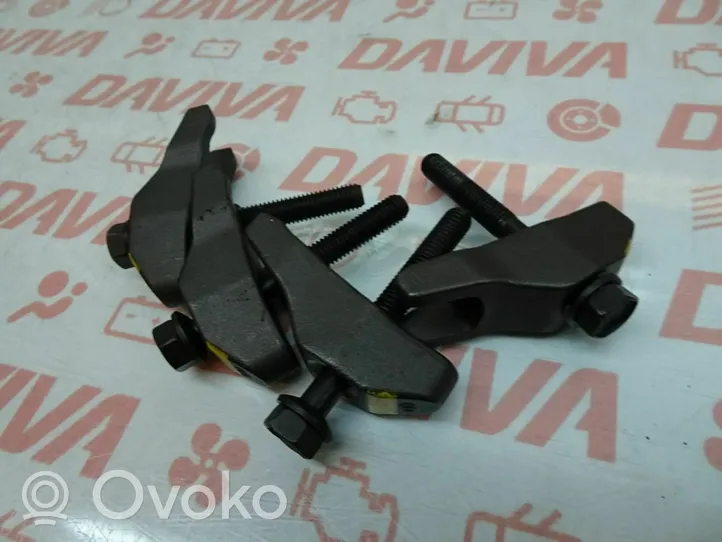 KIA Sportage Fuel Injector clamp holder 