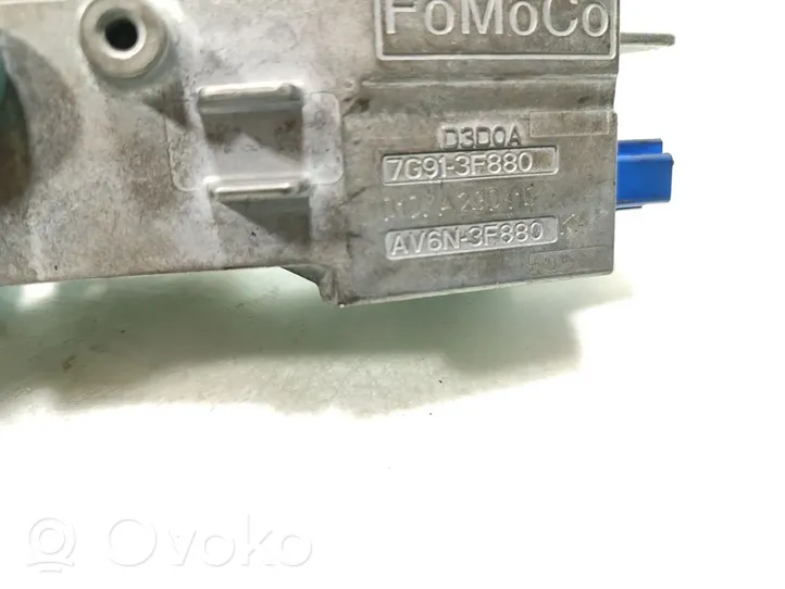 Ford Mondeo MK V Blocchetto del volante AV6N-3F880