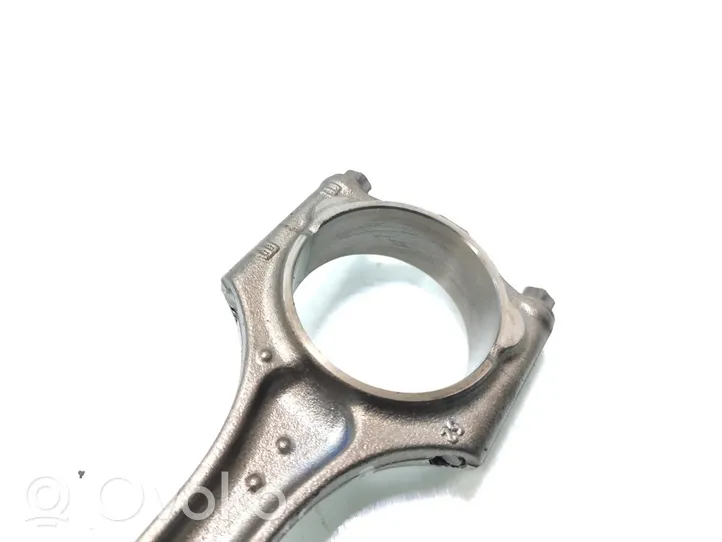 Volvo V40 Piston avec bielle 