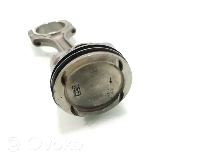 Opel Mokka Piston with connecting rod 