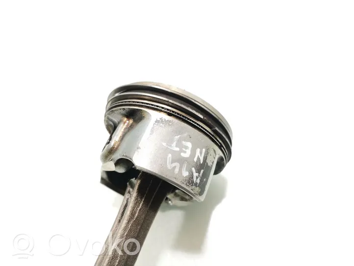 Opel Mokka Piston with connecting rod 