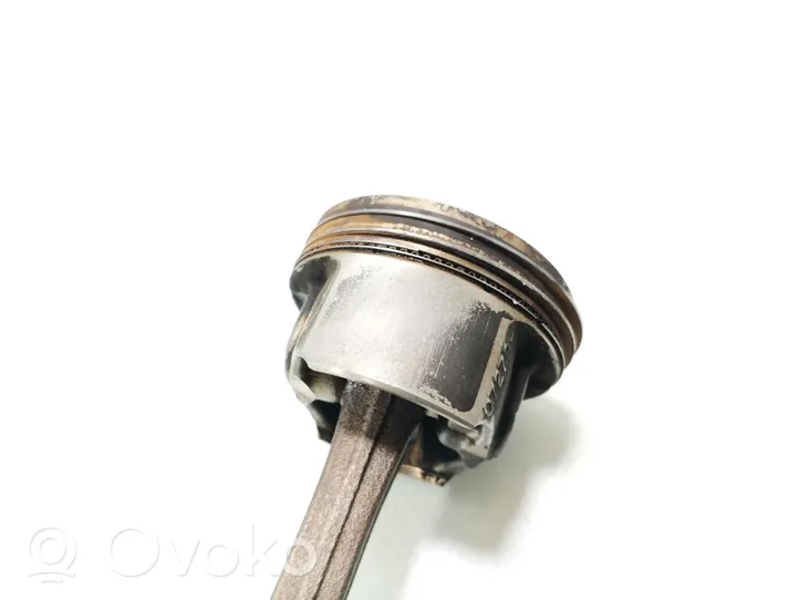 Opel Mokka Piston with connecting rod 