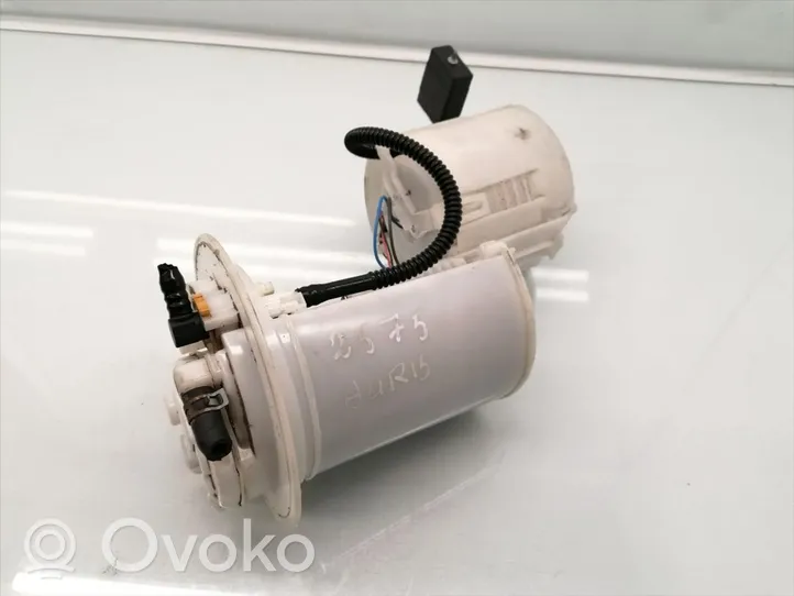 Toyota Auris E180 Pompe à carburant 77020-02740