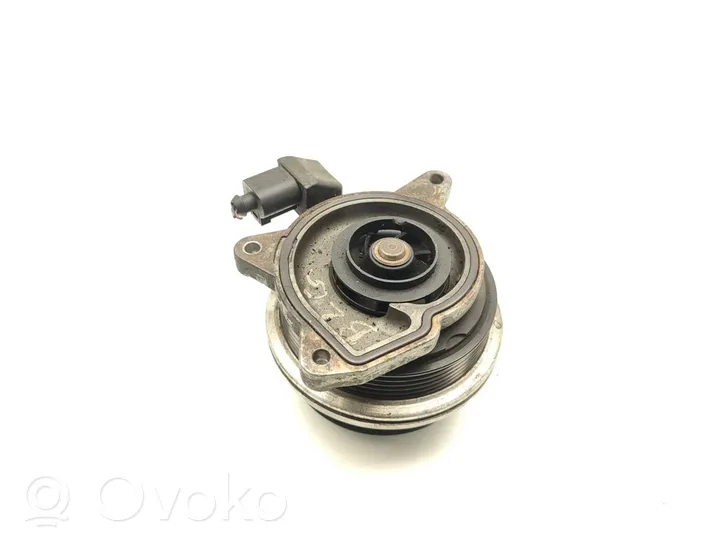 Volkswagen Tiguan Pompe de circulation d'eau 03C880727D