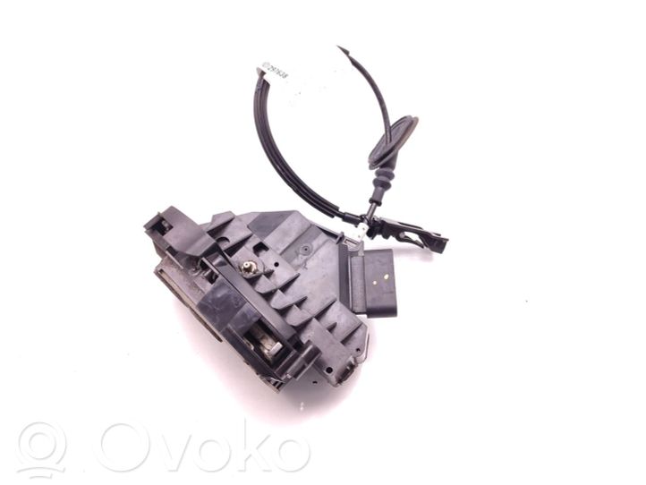 8A6AA21812CJ Ford Fiesta Front door lock, 32.55 € RRR