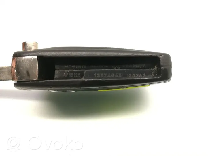 Opel Astra J Ignition key/card 13574865