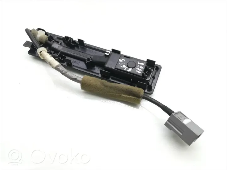 Chevrolet Captiva Gniazdo / Złącze USB 3U2Y-0