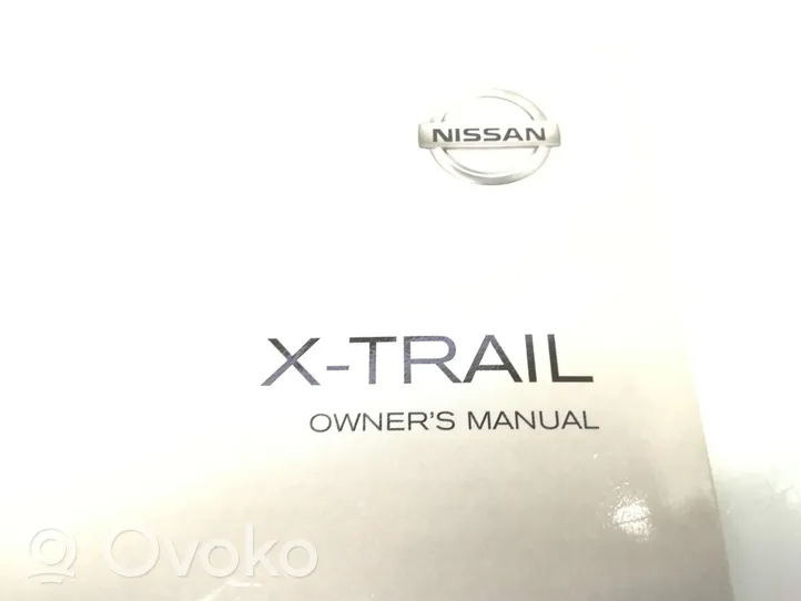 Nissan X-Trail T30 Carnet d'entretien d'une voiture 