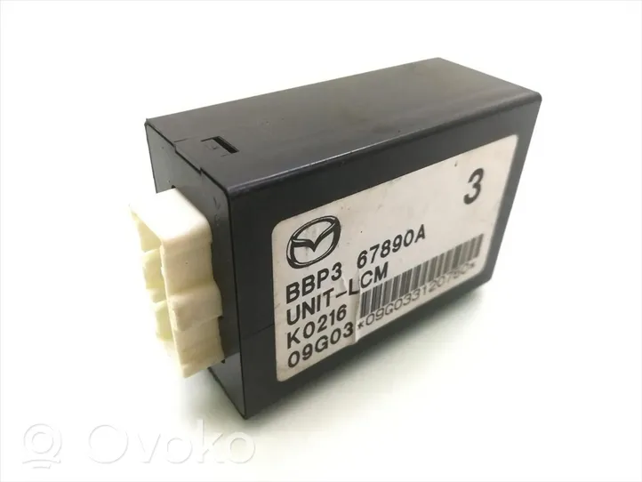 Mazda 3 II Xenon-valojen ohjainlaite/moduuli BBP367890A