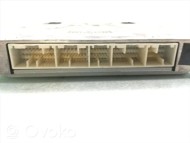 Lexus IS 200-300 Sterownik / Moduł ECU 89661-53210