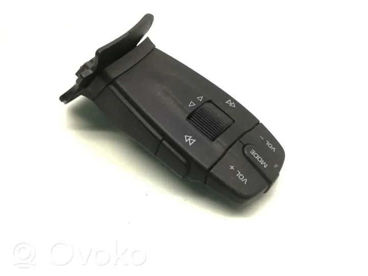 Seat Ibiza IV (6J,6P) Interruttore di controllo dell’audio 5J0959849