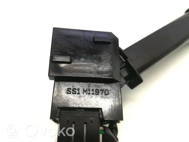 Honda CR-V Wiper control stalk M11970