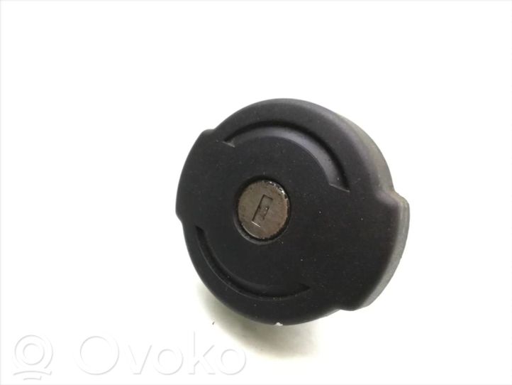 Peugeot 3008 I Fuel tank filler cap, 19.90 € | RRR