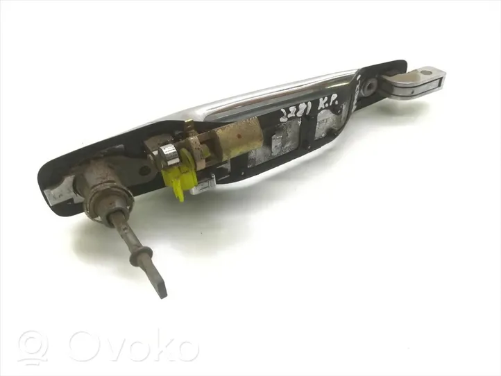 Mitsubishi Grandis Poignée extérieure de porte avant MR526117