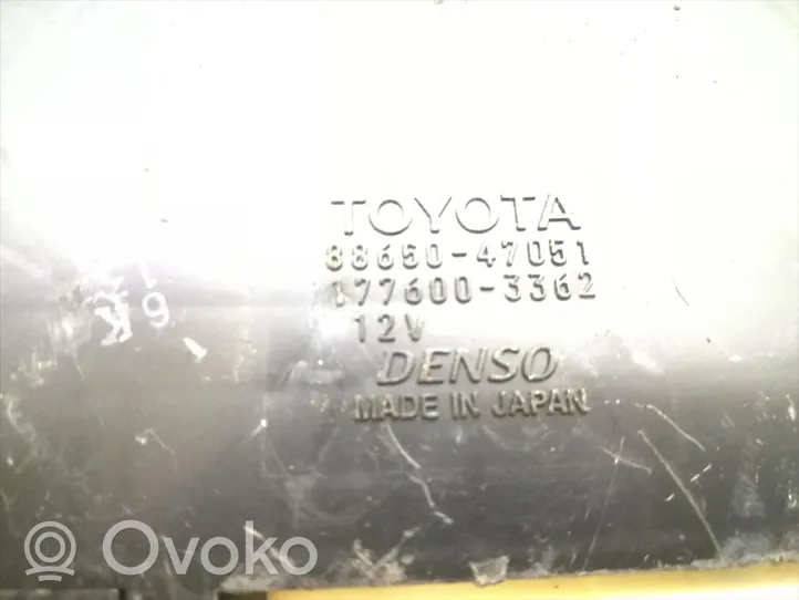 Toyota Prius (XW20) Ilmastoinnin ohjainlaite 88650-47051