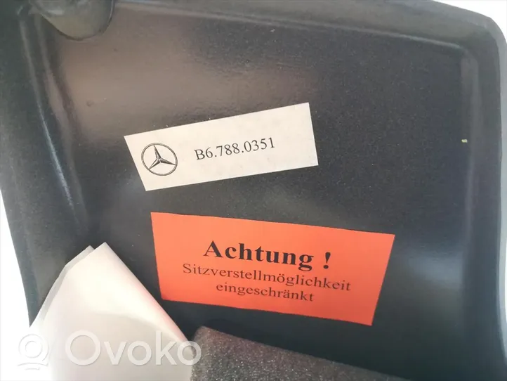 Mercedes-Benz E AMG W212 Inne części wnętrza samochodu B67880351