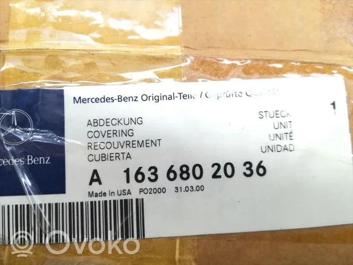 Mercedes-Benz ML W163 Panelės apdaila A1636802036