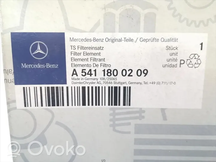 Mercedes-Benz Vario Öljynsuodattimen kansi A5411800209