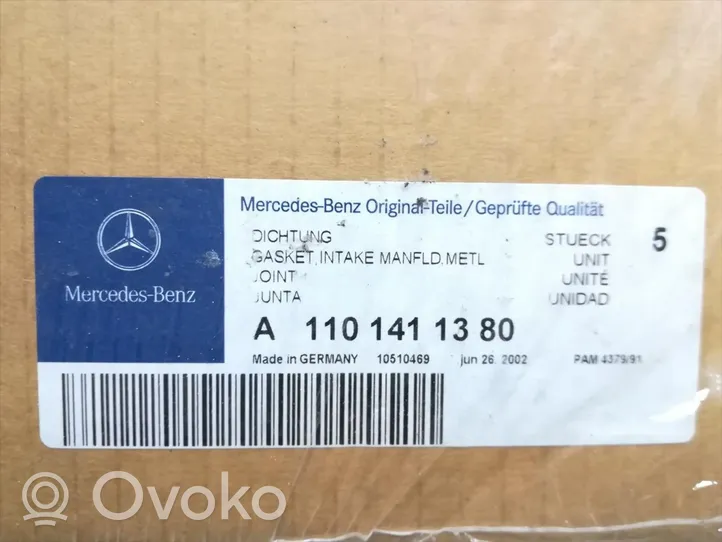 Mercedes-Benz S W140 Kita variklio skyriaus detalė A1101411380