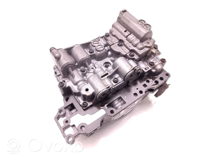 Audi A4 S4 B7 8E 8H Transmission gearbox valve body 06Z180262D