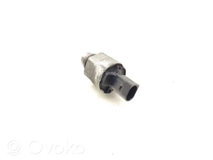 Volkswagen Caddy Fuel pressure sensor 5WS40730