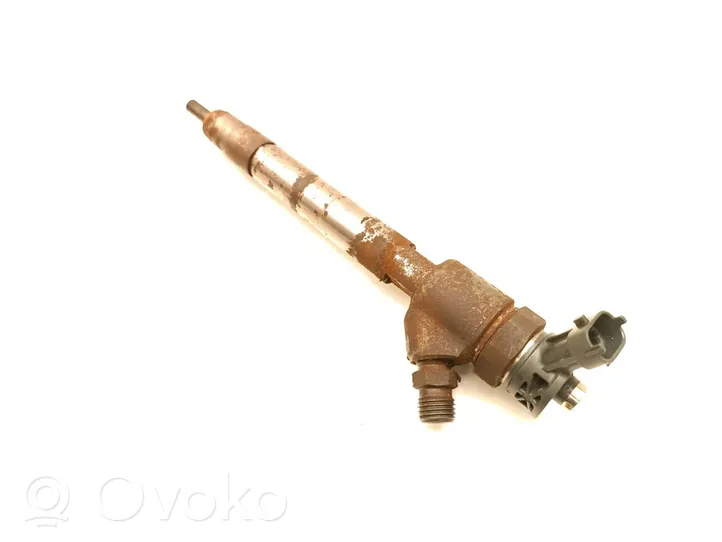 Opel Vivaro Fuel injector 9828959880