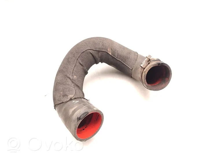 Opel Vivaro Turbo air intake inlet pipe/hose 16005080