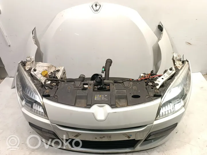 Renault Megane III Priekio detalių komplektas 