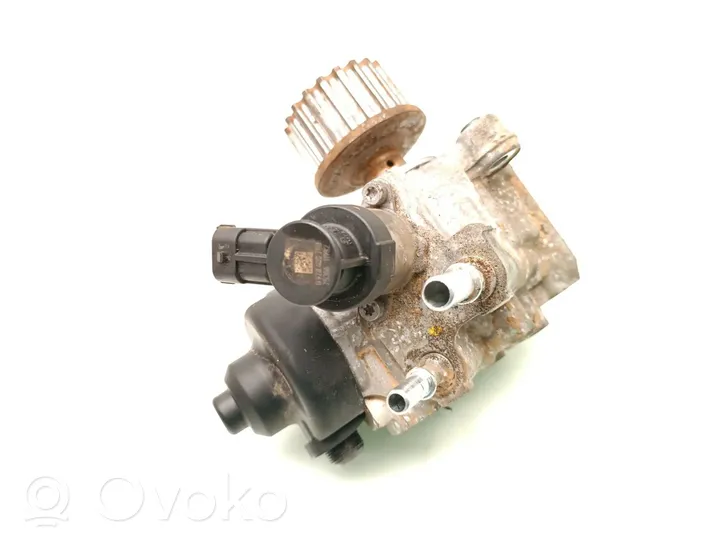 Dacia Sandero Pompe d'injection de carburant à haute pression 167007358R