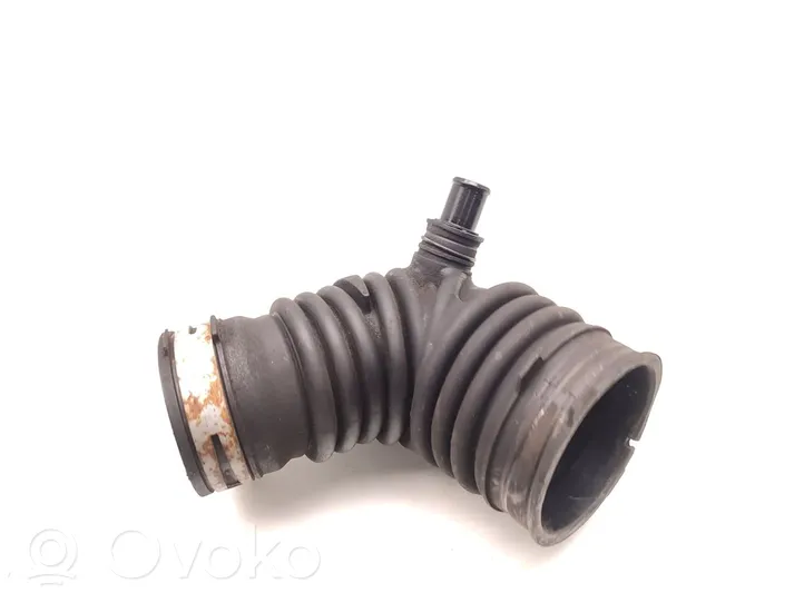 Toyota RAV 4 (XA30) Tube d'admission d'air 17881-26080