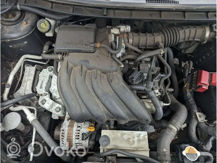 Nissan Juke I F15 Motore HR16DE