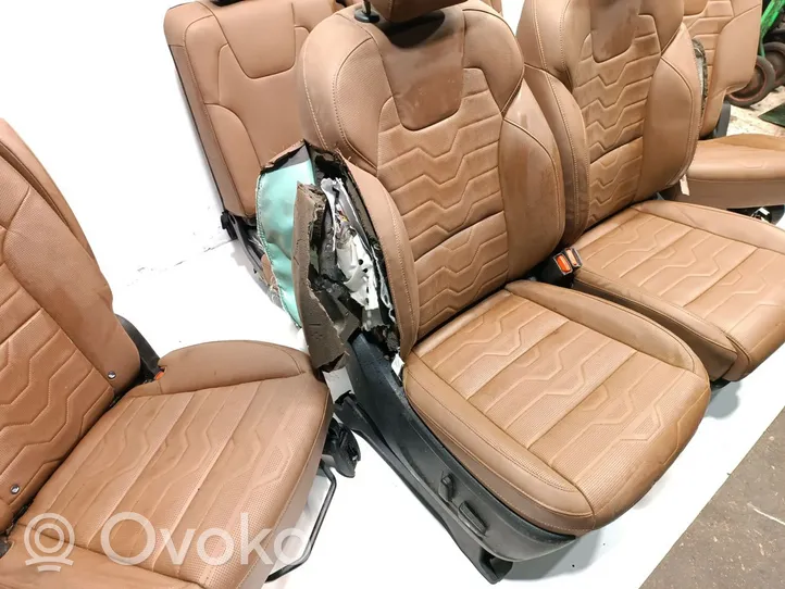 KIA Telluride Seat set 