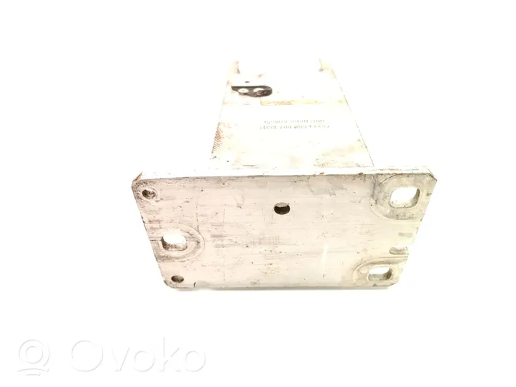 Audi A4 S4 B8 8K Smorzatore/ammortizzatore d’urto per paraurti anteriore 8K0807133D