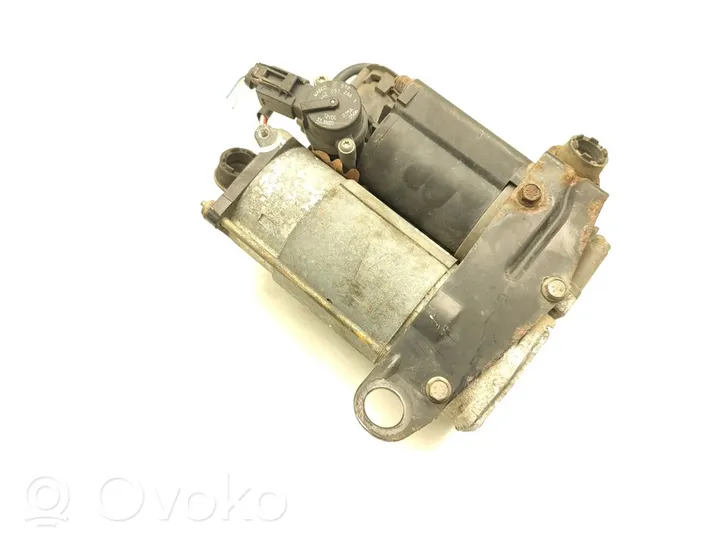 Jaguar XJ X350 Pneumatinės (oro) pakabos kompresorius 2W93-3B484-AG