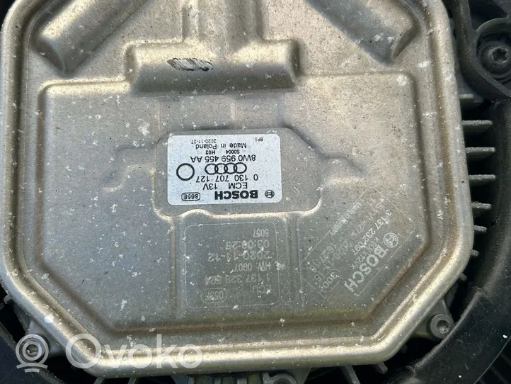 Audi A5 Radiateur de refroidissement 8W0121003D