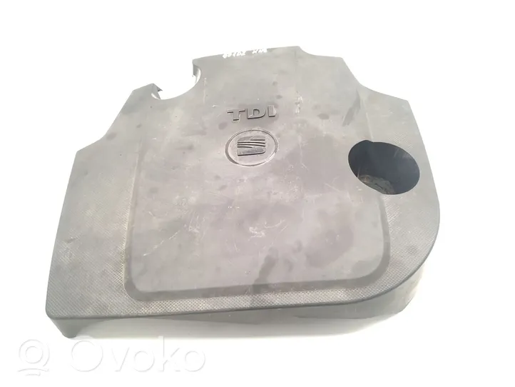 Seat Exeo (3R) Variklio dangtis (apdaila) 3R0103925K