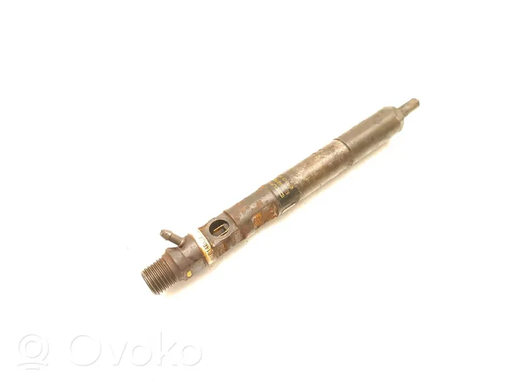 KIA Sedona Injecteur de carburant EJBR01901Z