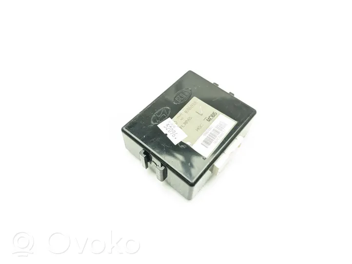 KIA Soul Centralina/modulo sensori di parcheggio PDC 95700-2K300