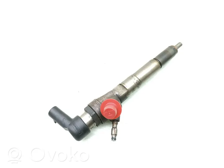 Mercedes-Benz A W176 Fuel injector 166006212R