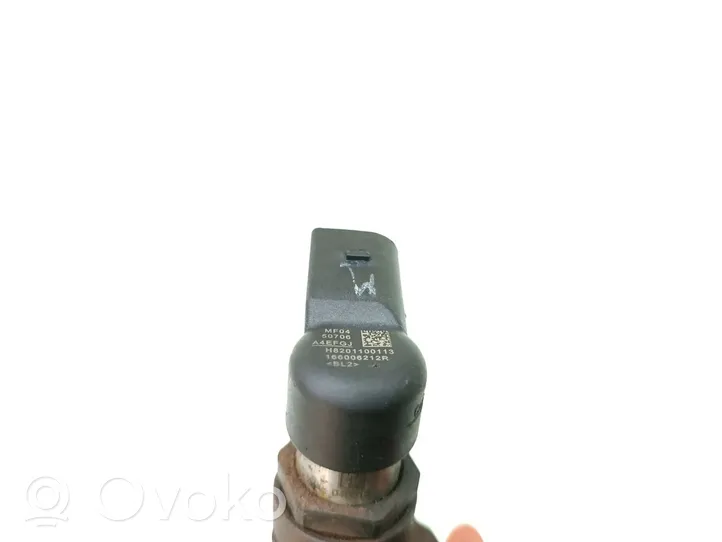 Mercedes-Benz A W176 Fuel injector 166006212R