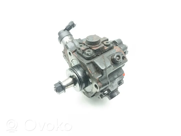 KIA Carens III Pompe d'injection de carburant à haute pression 33100-2A420