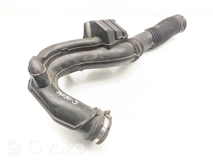 Opel Vivaro Manguera/tubo de toma de aire 165755972R
