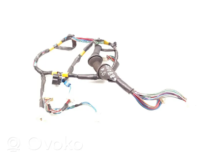 Toyota Camry Faisceau de câblage de porte avant 82151-33830