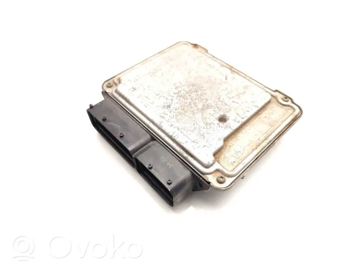 Volkswagen Eos Sterownik / Moduł ECU 03G906021TA