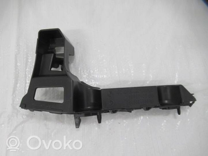 Citroen C3 Picasso Uchwyt / Mocowanie błotnika przedniego 9681809380