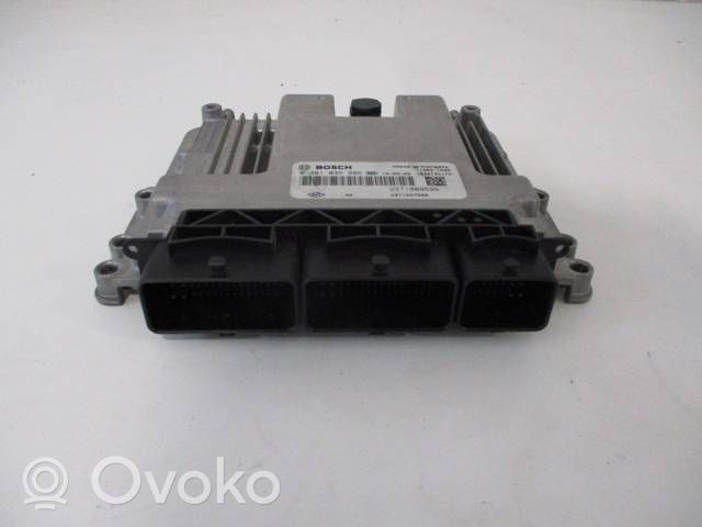 Renault Clio IV Komputer / Sterownik ECU i komplet kluczy 0281035806